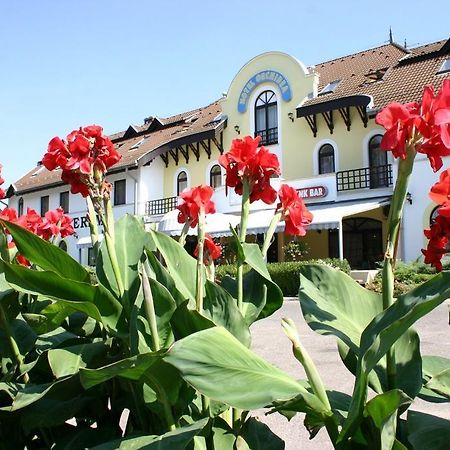 Hotel Orchidea Balastya Exterior photo